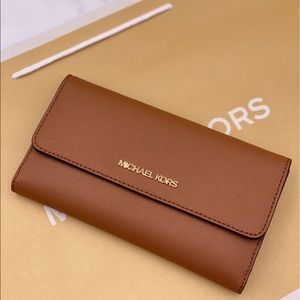 Michael Kors Wallet Luggage Color 